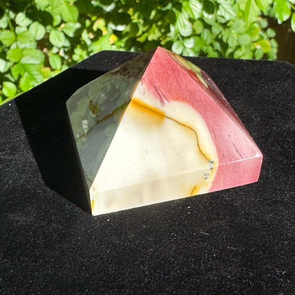 Mookaite Pyramid - Picture 3 of 5